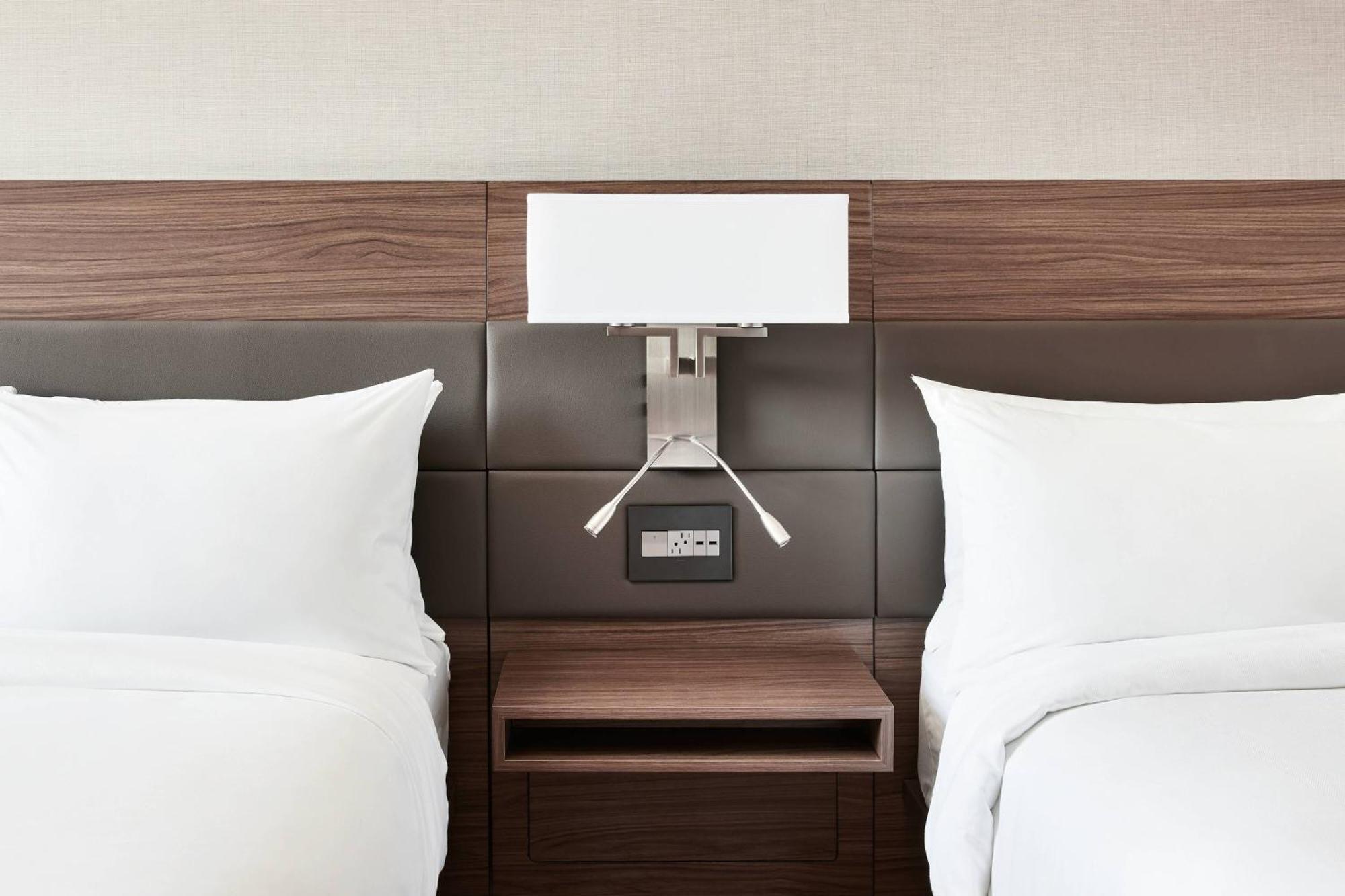 Ac Hotel By Marriott Columbus Downtown エクステリア 写真